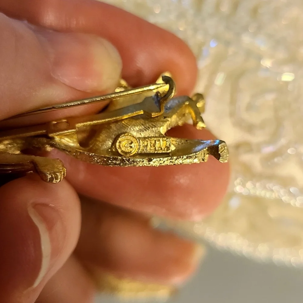 Vintage PELL Rhinestone Gold Poodle Dog Pin Brooch